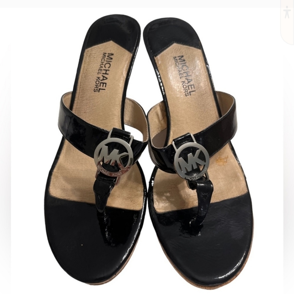 SALE ~ Michael Kors Sz 9